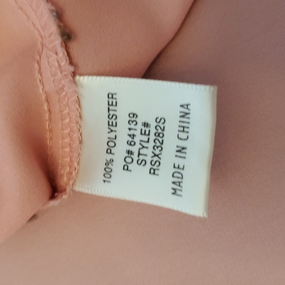 🦋La Vie 89 Plus Size Soft Pink & Black Bow Embellished Ladder Back Tunic - Picture 6 of 6